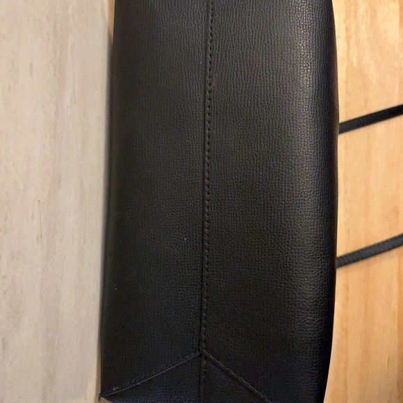 GENUINE Kate Spade Molly Tote
Large Bag Black Leather Handbag - Picture 6 of 10